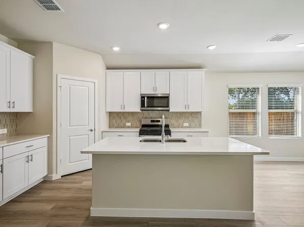 2509 Grand Canyon St, Anna, TX 75409