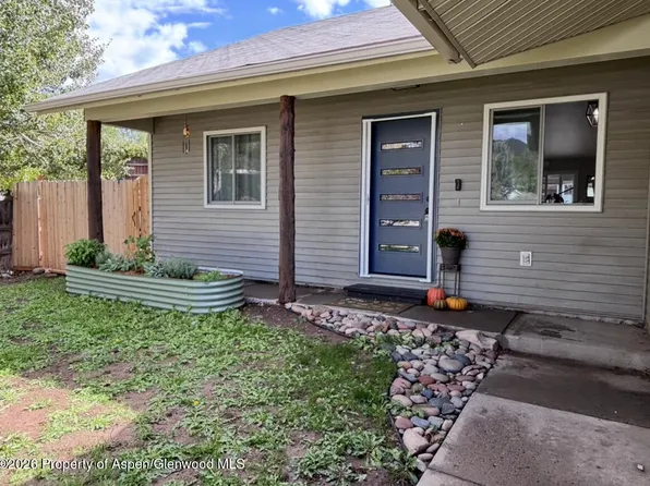 279 Lupine Dr, New Castle, CO 81647