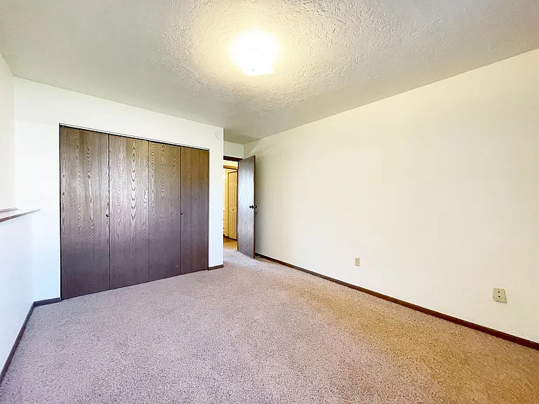 2805 7th St SW — Photo 6
