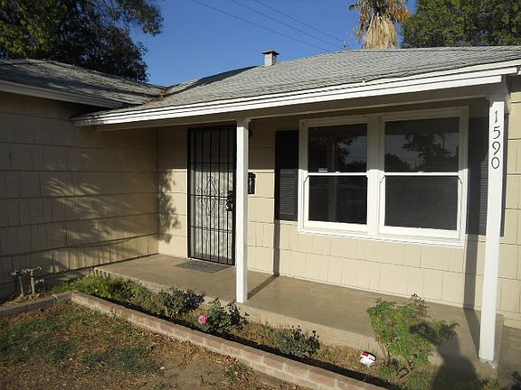 4th image of 1590 N Pacific Ave