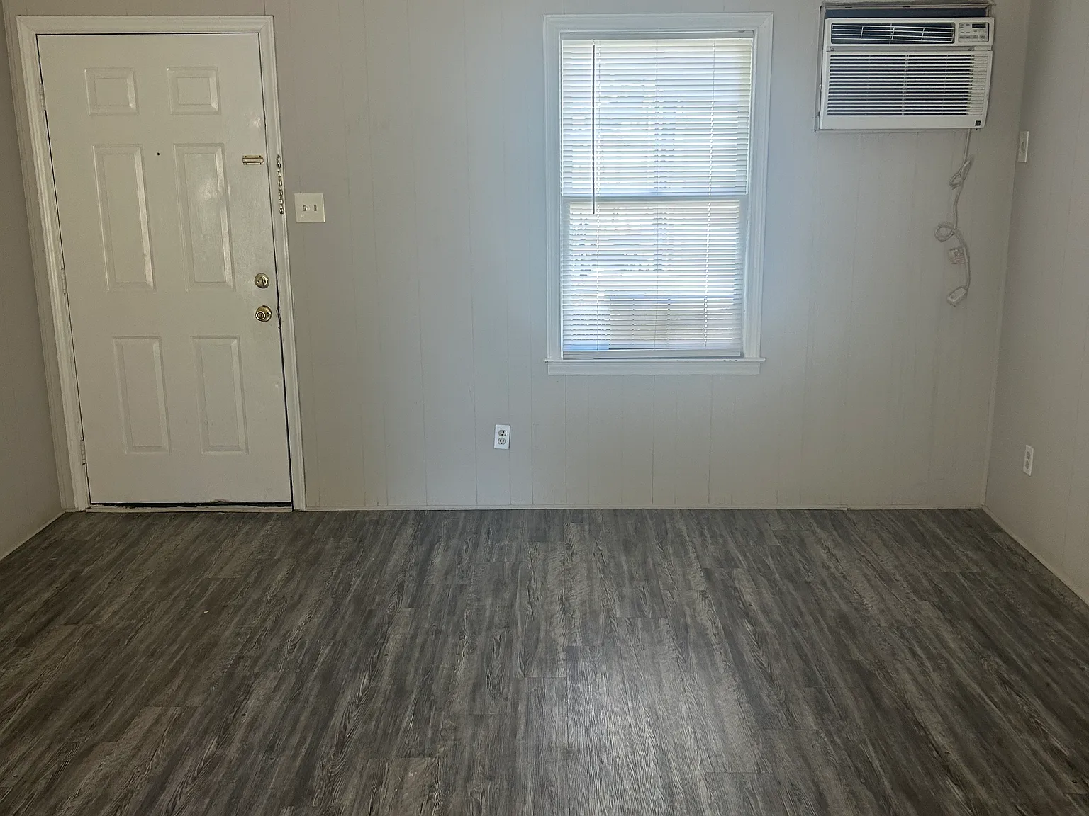 2 bed, 750 sqft, $775 — Photo 4