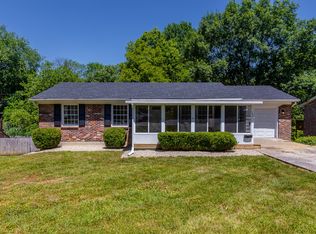 106 Ridgewood Ln, Frankfort, KY 40601