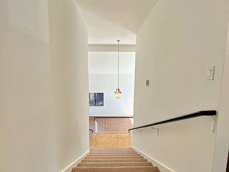 768 Rose Dr — Photo 46