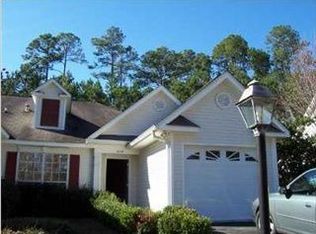 634 Spring Lake Dr E, Mobile, AL 36695