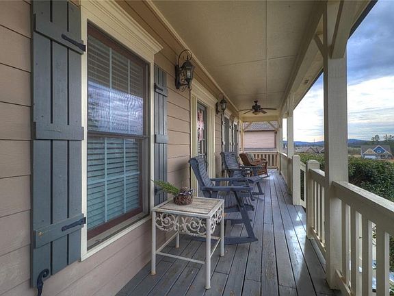 4th image of 57 Apple Wood Ln