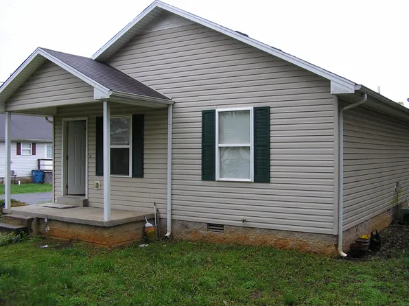 4490 Woodstone Dr #D, Bowling Green, KY 42101
