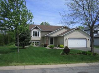 8426 Jeffery Ave S, Cottage Grove, MN 55016