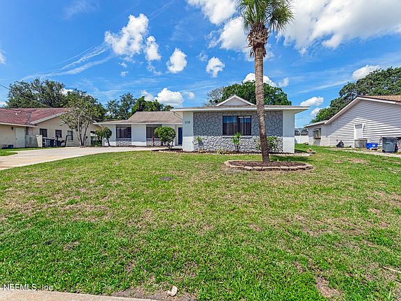 4th image of 108 FLORIDA PARK Drive N
