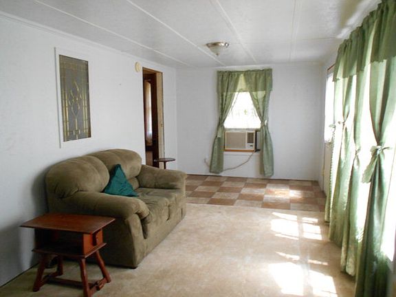 4th image of 117 Estill Ave