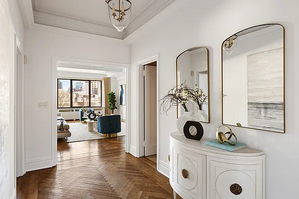 Sold by Compass | media 5