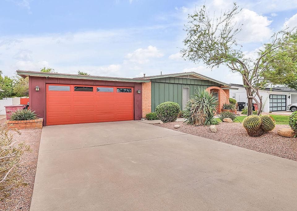 1st image of 3109 N 81st Pl