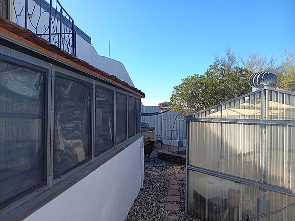 5th image of 4470 W Louisiana St