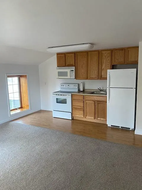 1 bed, 500 sqft, $1,395 — Photo 3