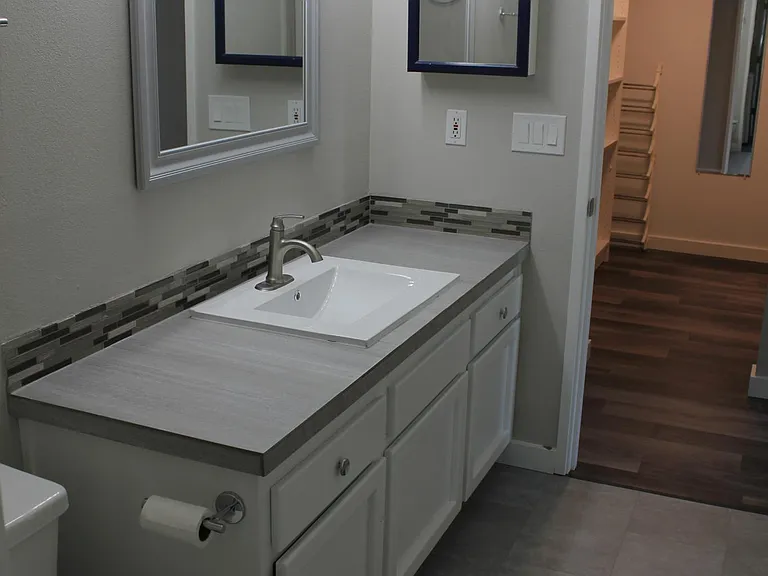 10980 SW Summer Lake Dr — Photo 7