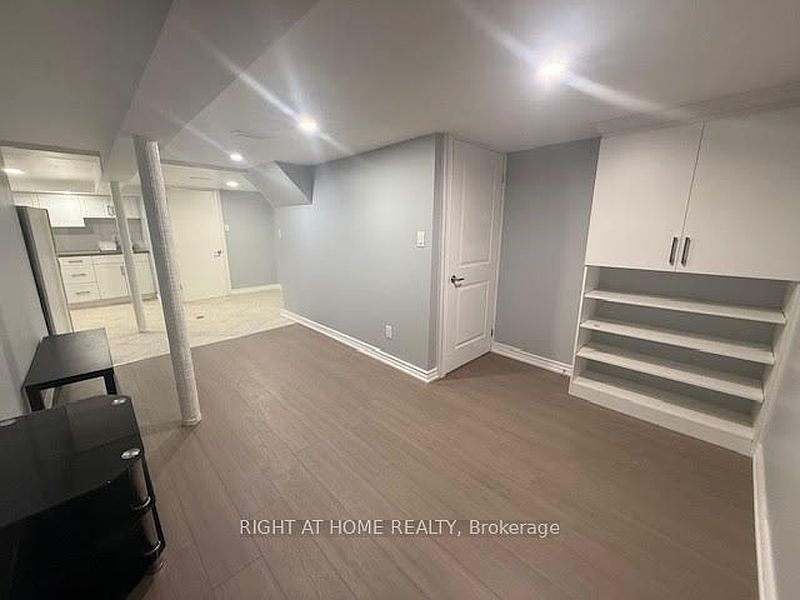 Toronto House for rent - 1 Bedroom — photo 6