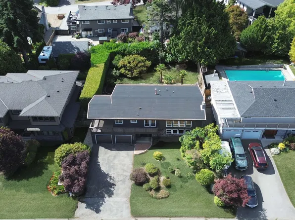 5372 5b Ave, Delta, BC V4M 1K5