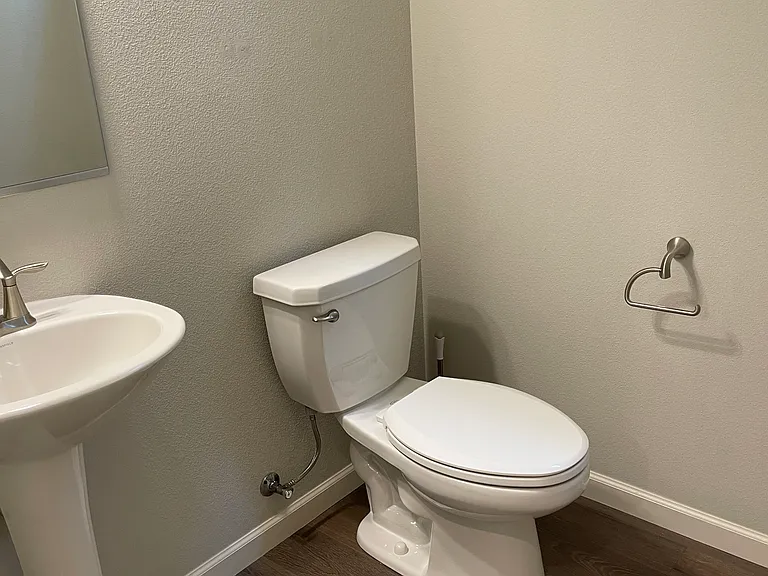 7385 SW Spruce St — Photo 31
