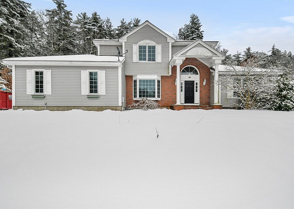 1st image of 36 Woodland Dr