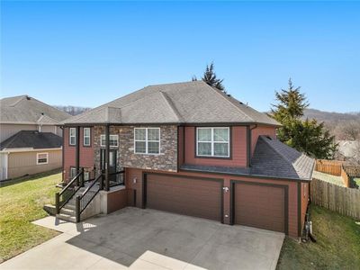 922 S 17th St, Leavenworth, KS, 66048