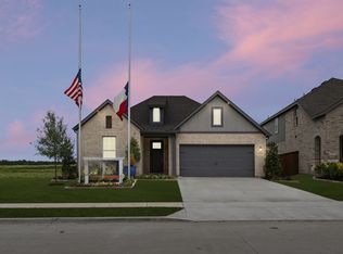 2907 Hanscom St, Forney, TX 75126