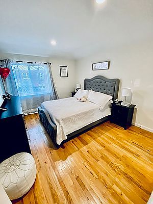 5th image of 19-39 76th St