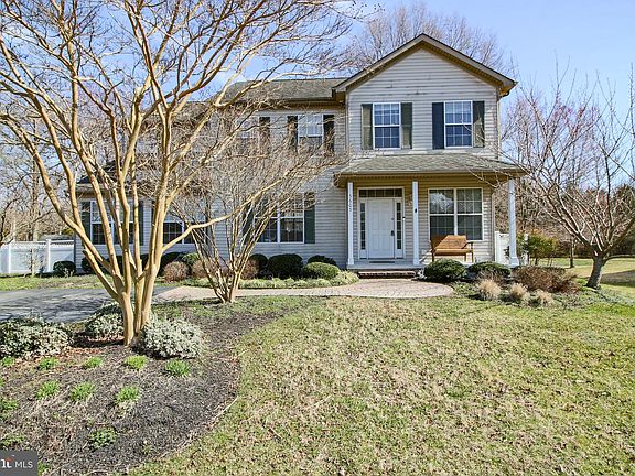 4th image of 5605 Lee Way Dr