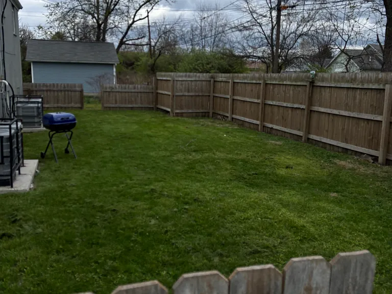 669 Gibbard Ave #B — Photo 12