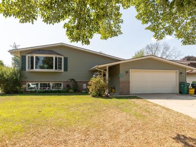 702-16 1/2 St SE, Rochester, MN, 55904