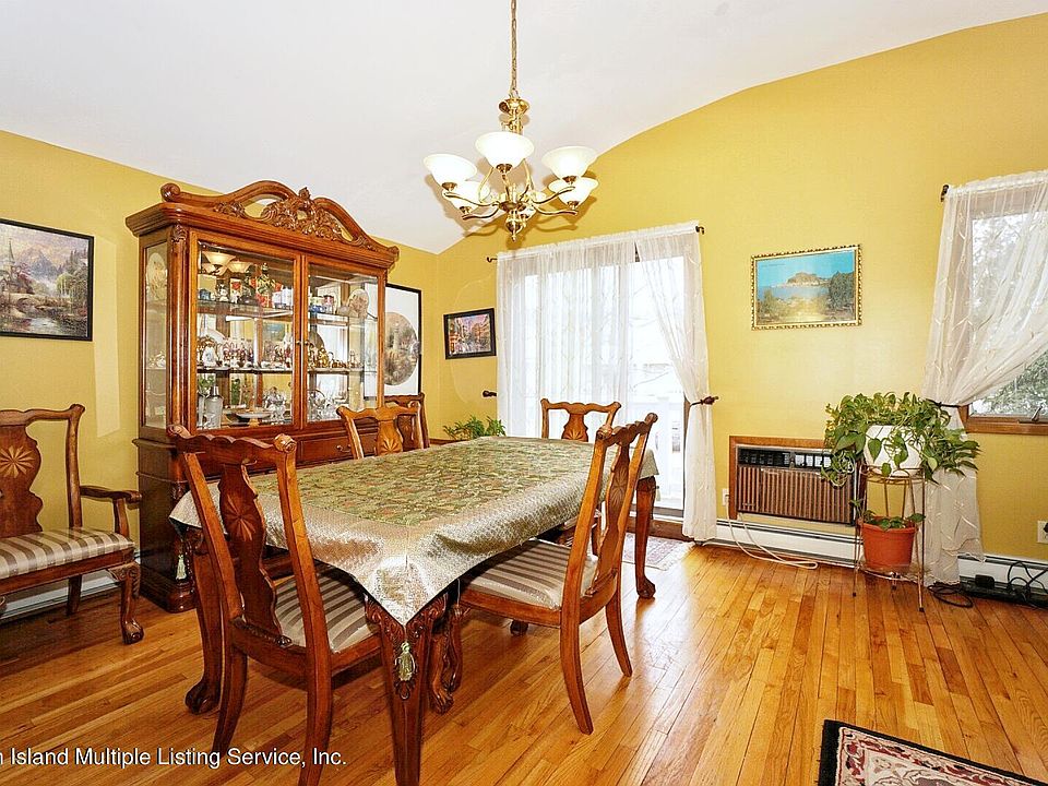 62 Lewiston St Staten Island, NY, 10314 Apartments for Rent Zillow