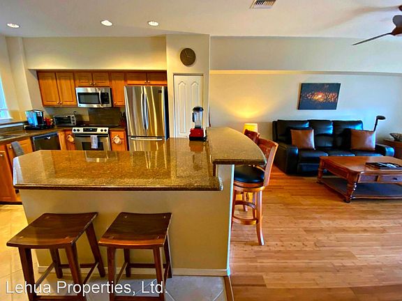 3rd image of 75-5919 Alii Dr APT N3