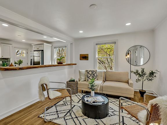 4th image of 316 Peachtree St