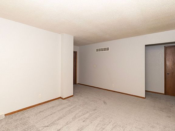 4th image of 2825 Tepee Ave APT C