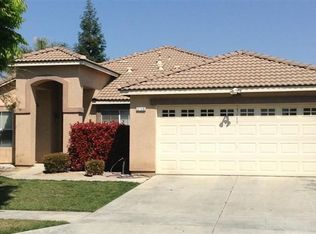 5739 E Pitt Ave, Fresno, CA 93727