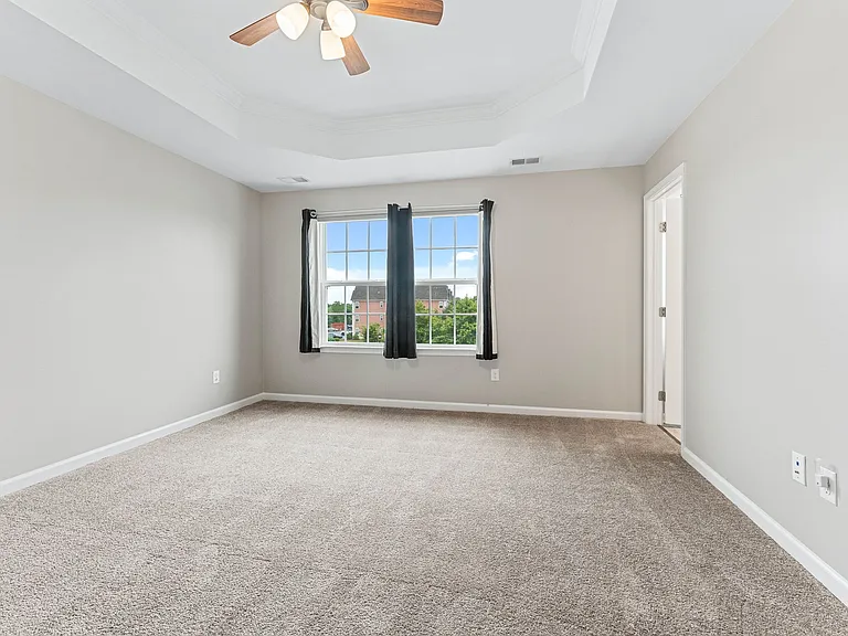 161 Star Dr — Photo 15