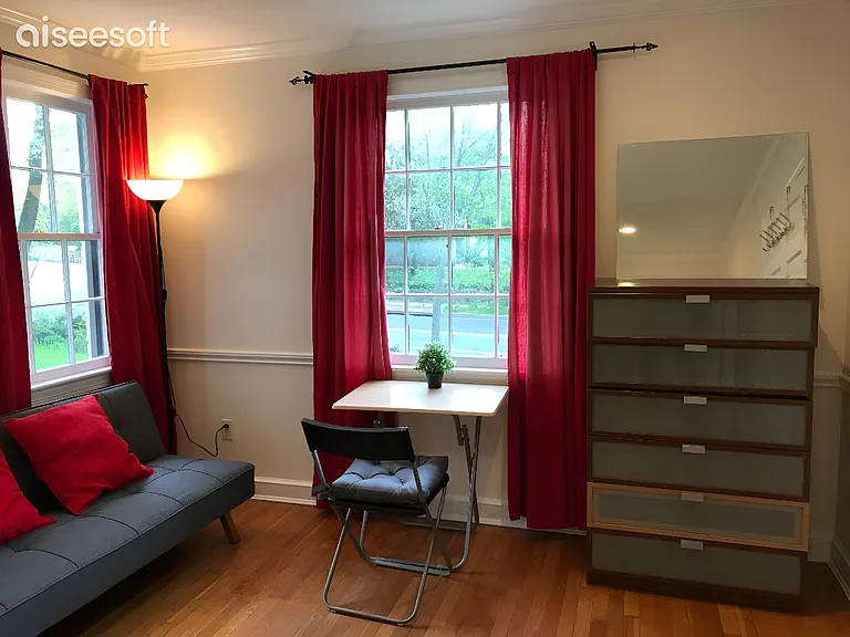 4427 Nebraska Ave NW — Photo 14