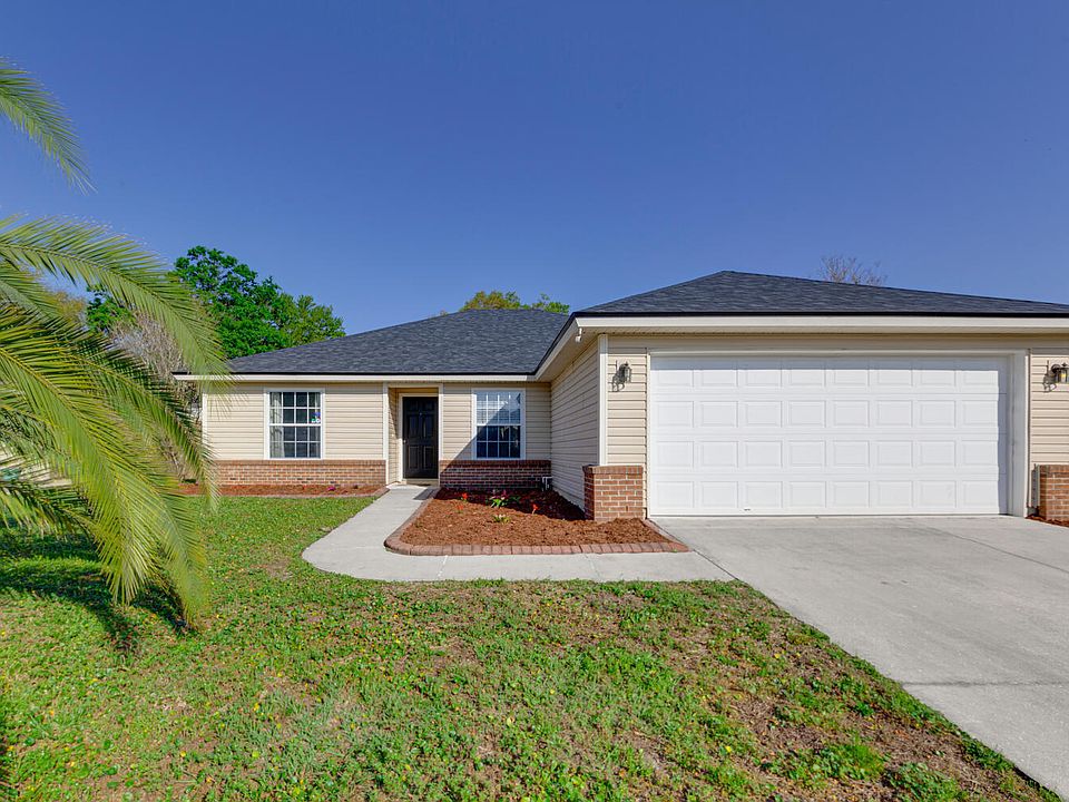 1st image of 14220 CRESTWICK Drive W