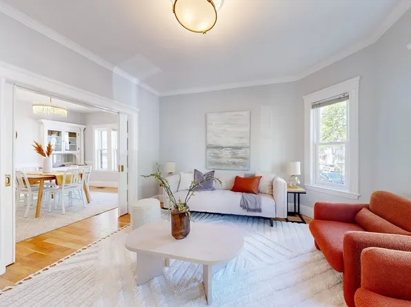 89 Pearson Ave #1, Somerville, MA 02144