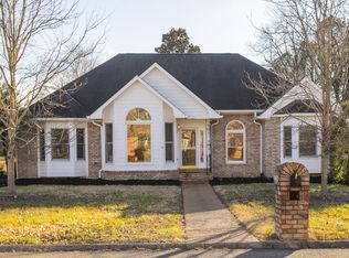 7112 River Bend Rd, Nashville, TN 37221