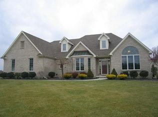 3840 Wrens Nest Blvd, Maumee, OH 43537