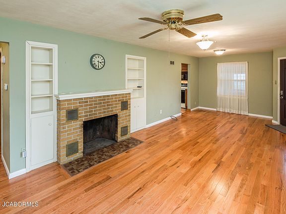 5th image of 3117 Hogan Dr