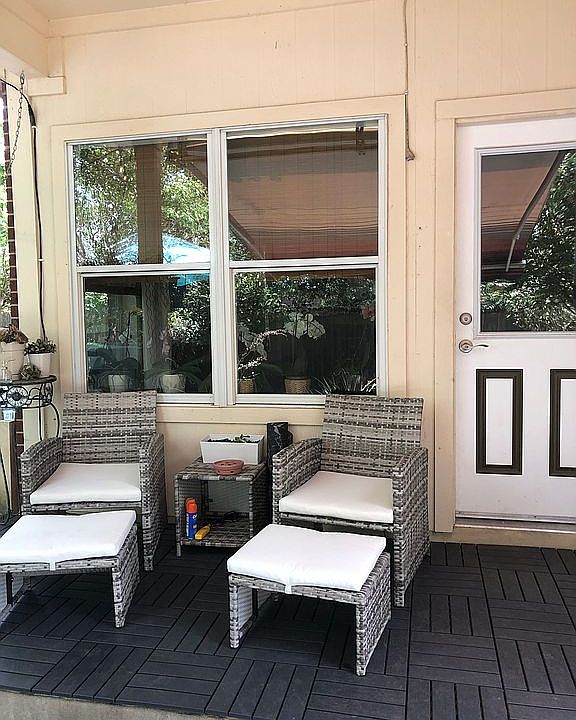 Little back patio