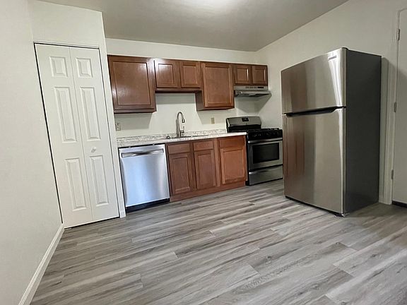 3rd image of 2204 Constitution Blvd APT 104