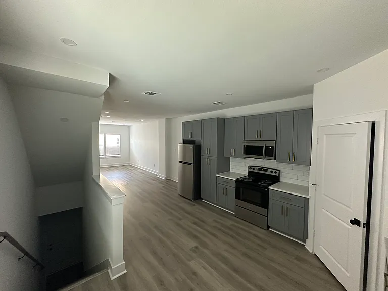 3251 Sauce Pan Way #B — Photo 6