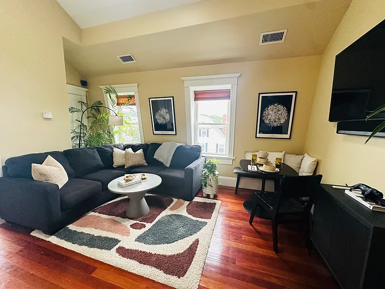 227 Mountain Ave #6 — Photo 4