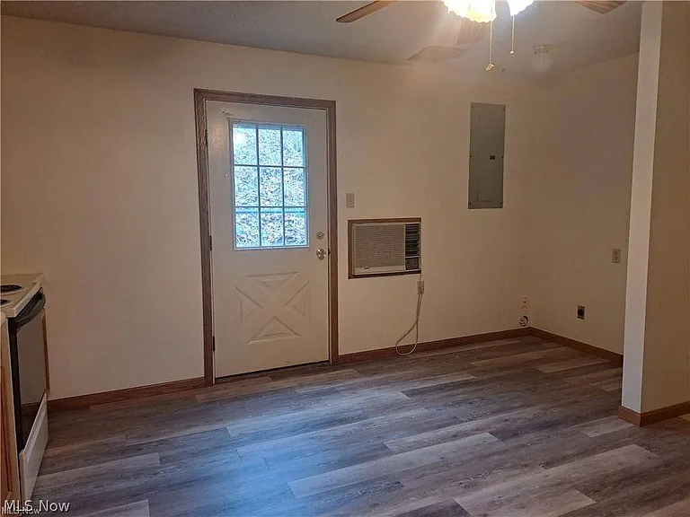 6 Sunrise Dr #E — Photo 10