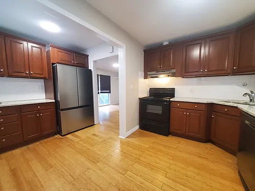 7 Chatfield St #1 Photo 1