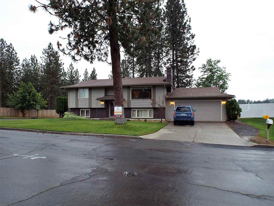 1st image of 305 W Alderwood Ave