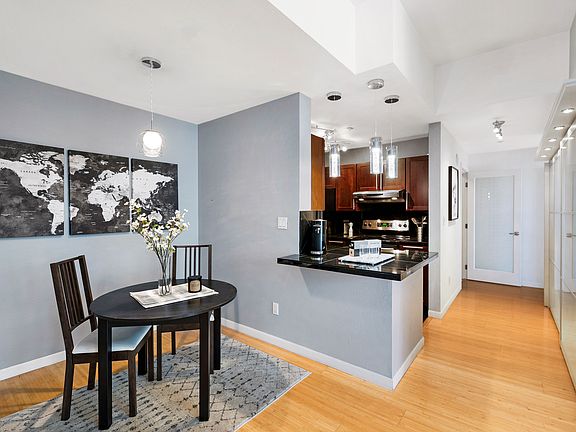 3rd image of 1415 2nd Ave Unit 2506