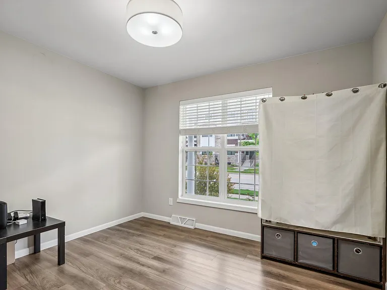 1835 Summerfield Way — Photo 19