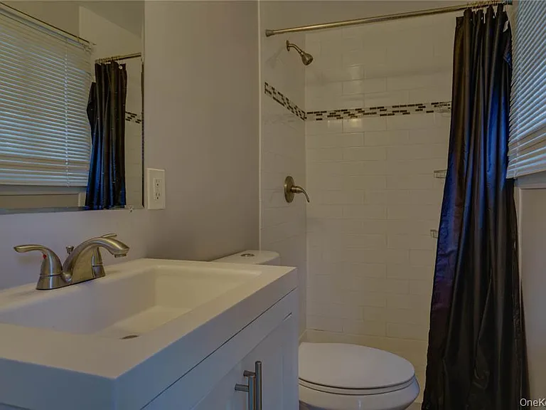 30 Clematis St — Photo 16
